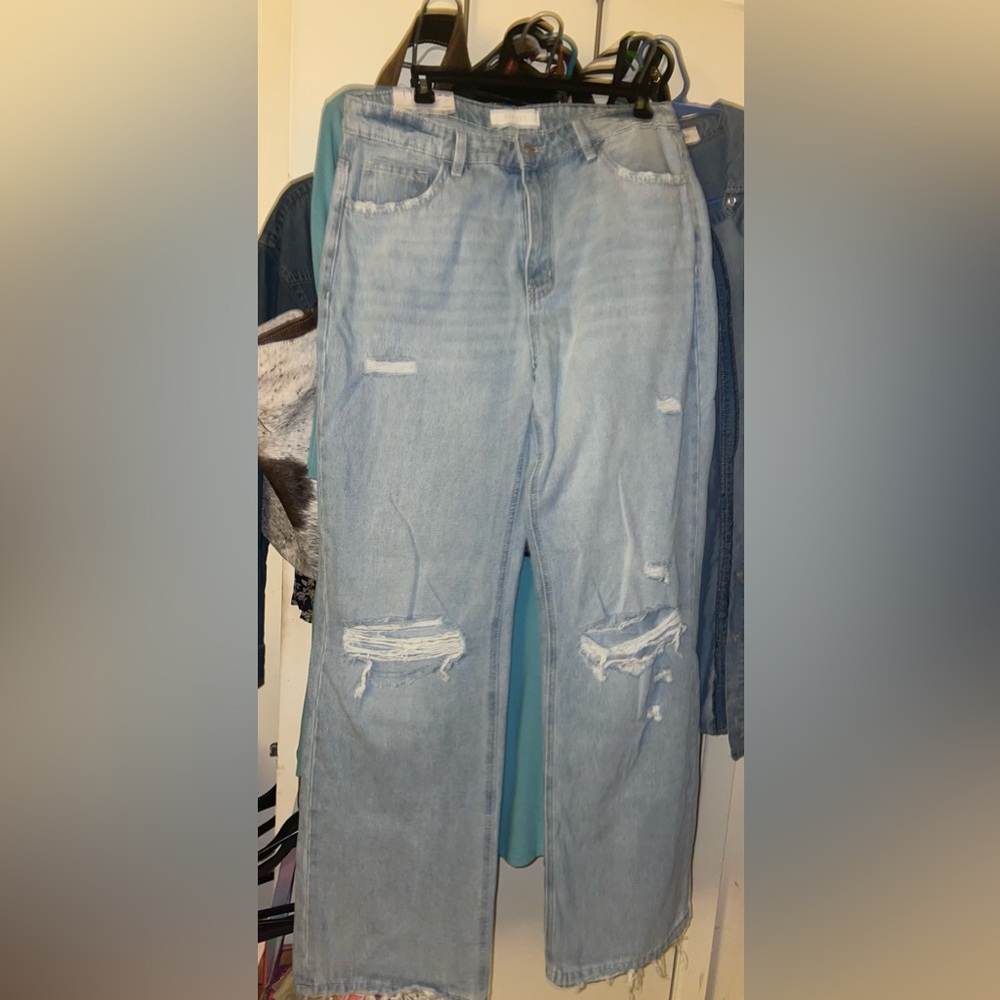 Womens new size 31 vervet distressed 90s vintage flared jeans